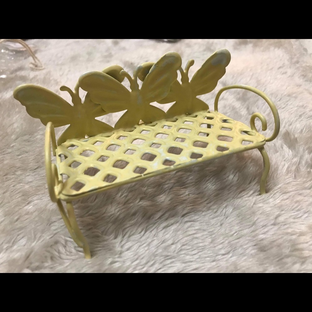 Butterfly bench